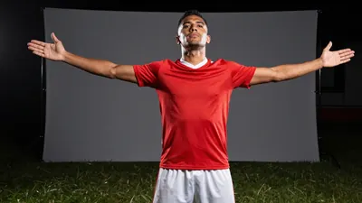 A single goal was enough for York City to defeat Swindon Town 1-0 in a League Two match, as the Robins' recent form takes...